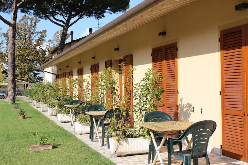 Villa Rosy Torre del Lago Puccini Eksteriør billede