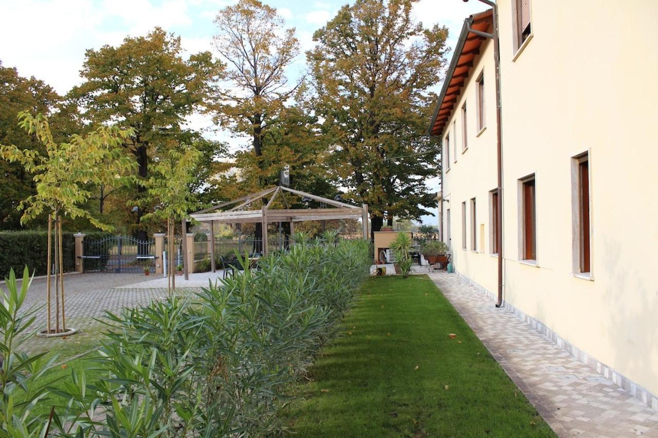 Villa Rosy Torre del Lago Puccini Eksteriør billede