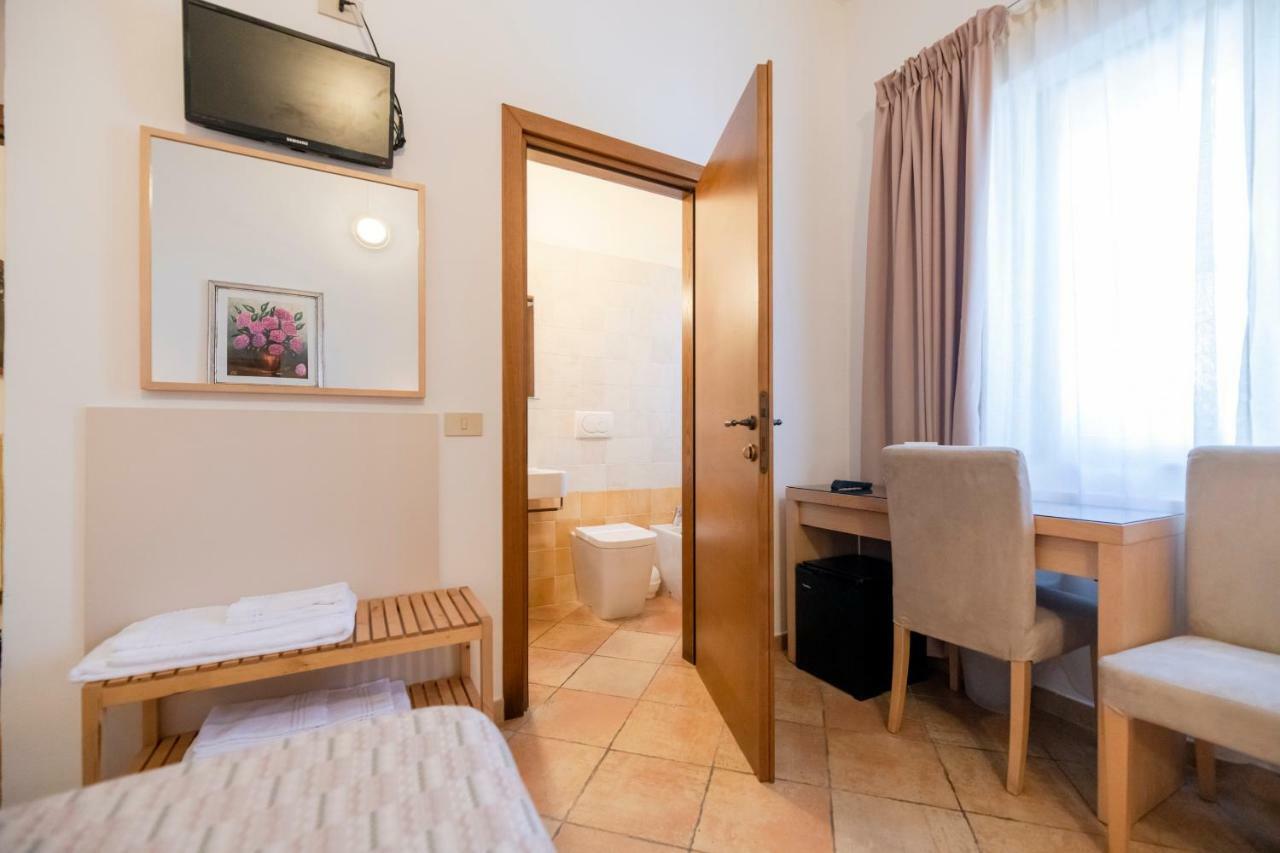 Villa Rosy Torre del Lago Puccini Eksteriør billede